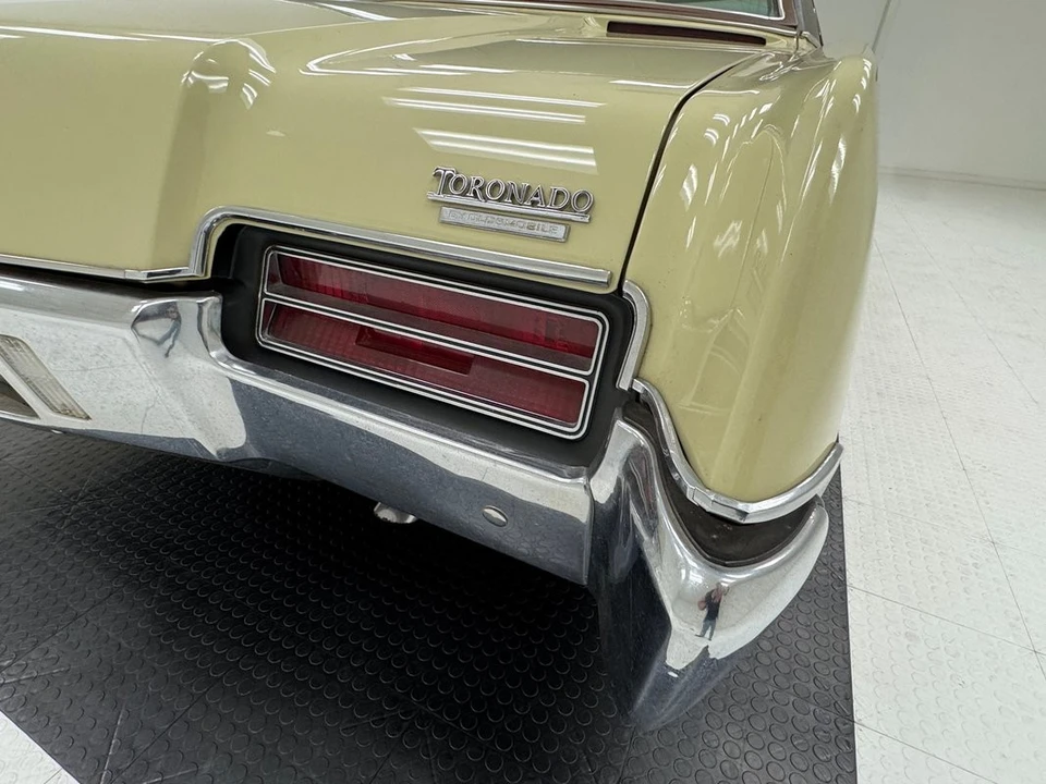 1972 Oldsmobile Toronado - Image 21 of 21