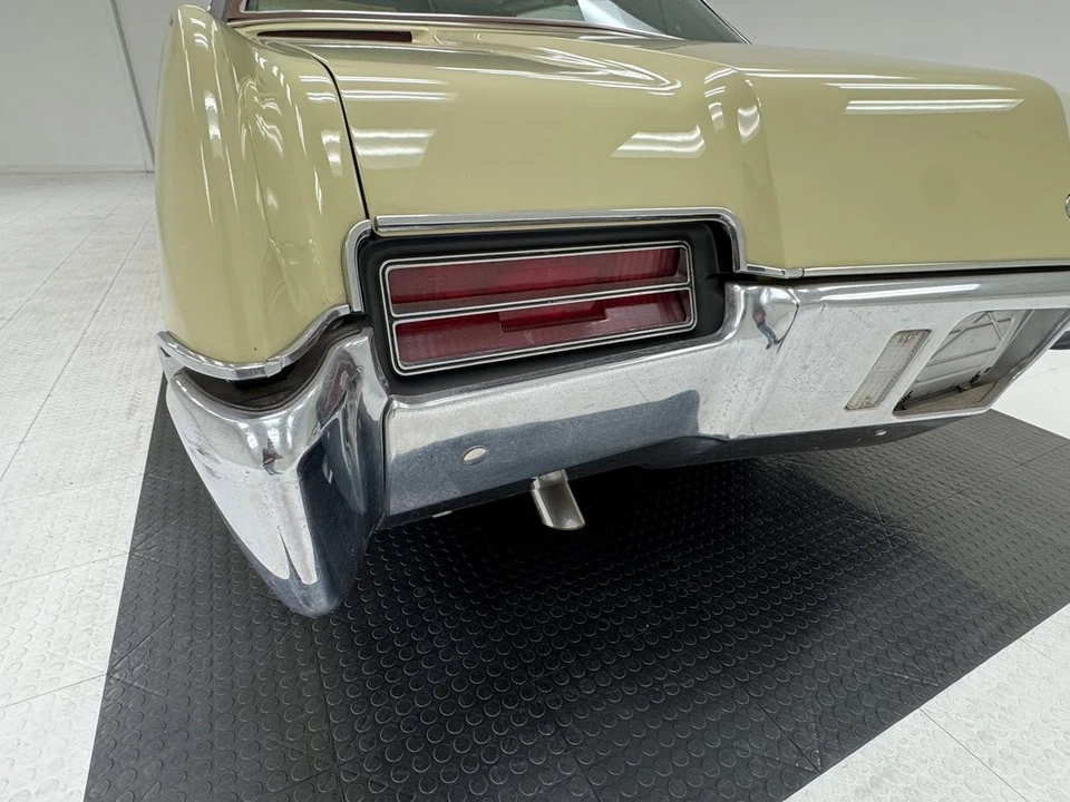 1972 Oldsmobile Toronado - Image 20 of 21