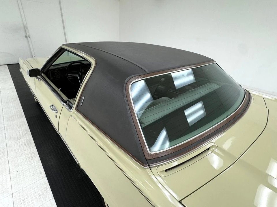 1972 Oldsmobile Toronado - Image 18 of 21