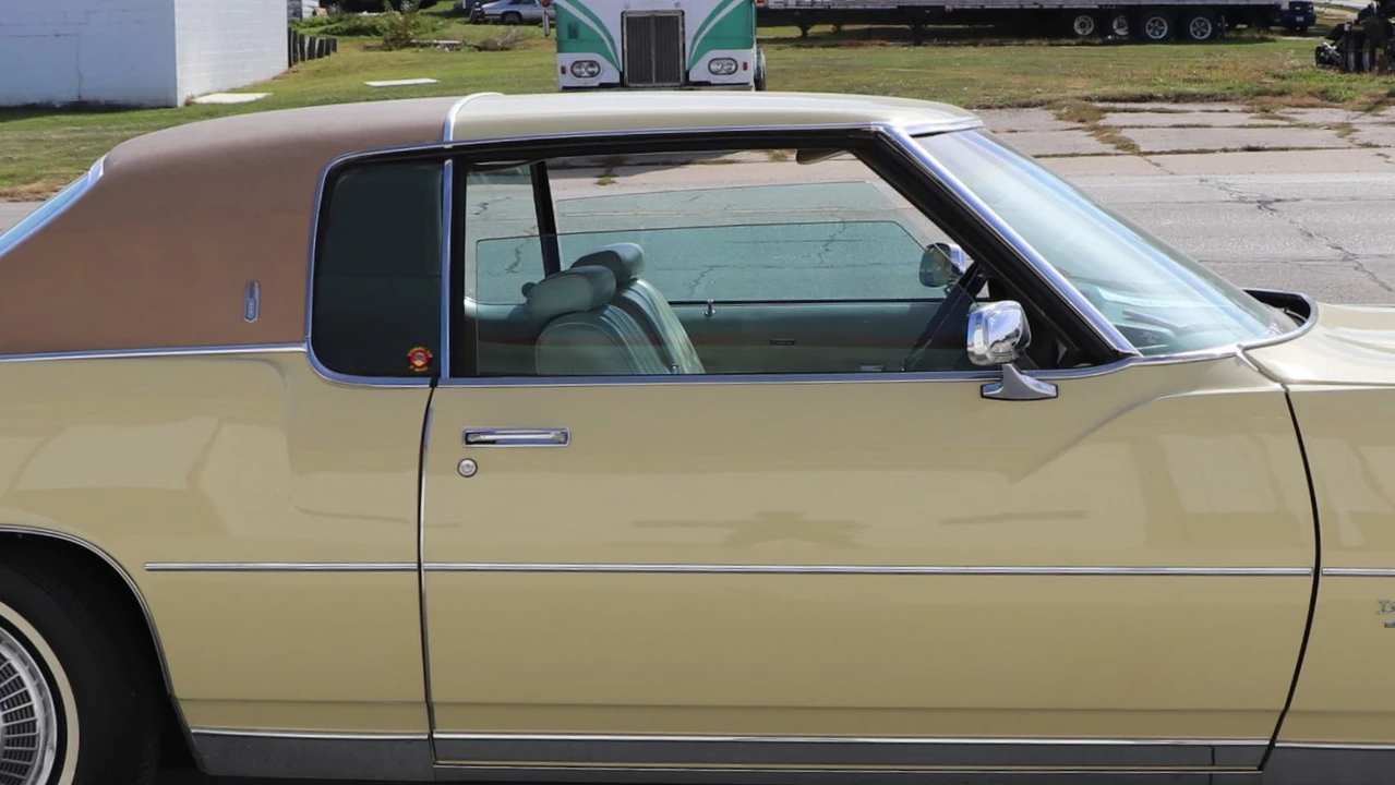 1972 Oldsmobile Toronado - Image 7 of 11