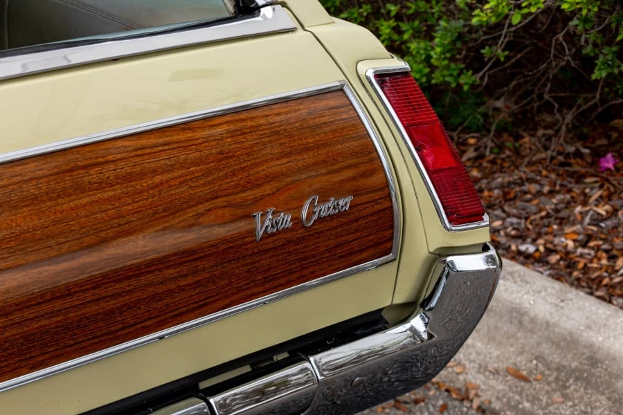 1972 Oldsmobile Vista Cruiser - Image 8 of 24