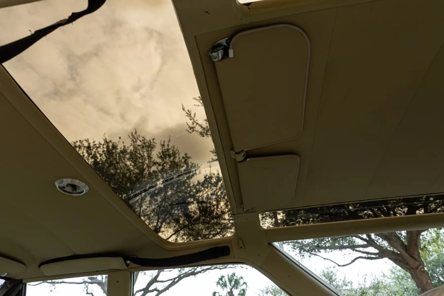 1972 Oldsmobile Vista Cruiser - Image 19 of 24