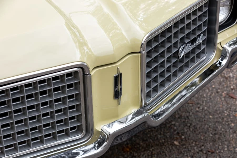 1972 Oldsmobile Vista Cruiser - Image 10 of 24