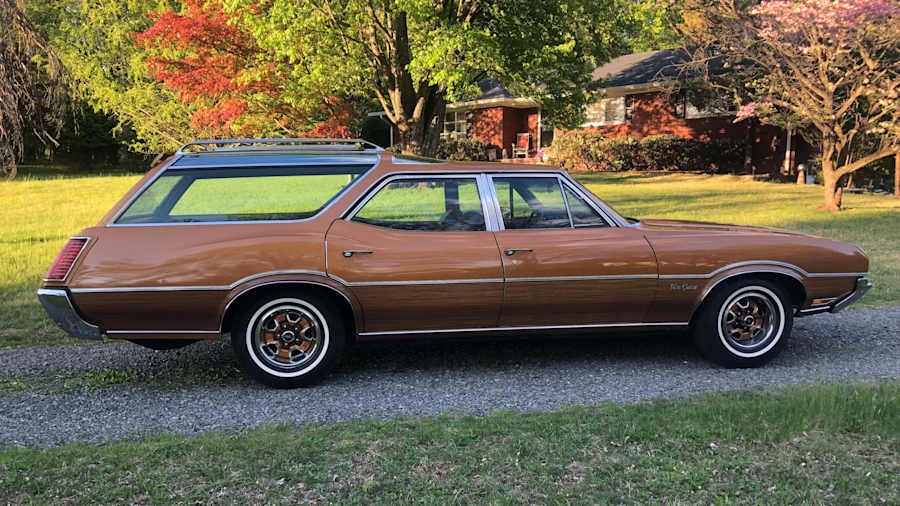 1972 Oldsmobile Vista Cruiser - Image 2 of 16