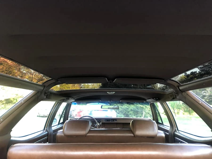 1972 Oldsmobile Vista Cruiser - Image 12 of 16