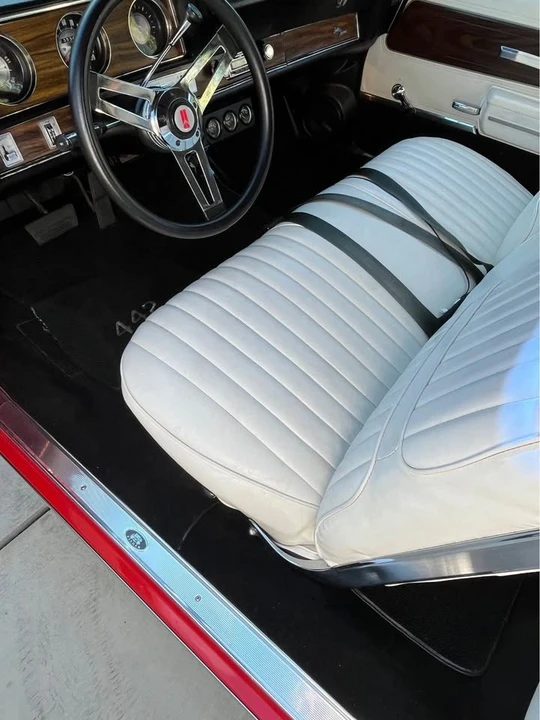 1972 Oldsmobile Cutlass Supreme - Image 4 of 7