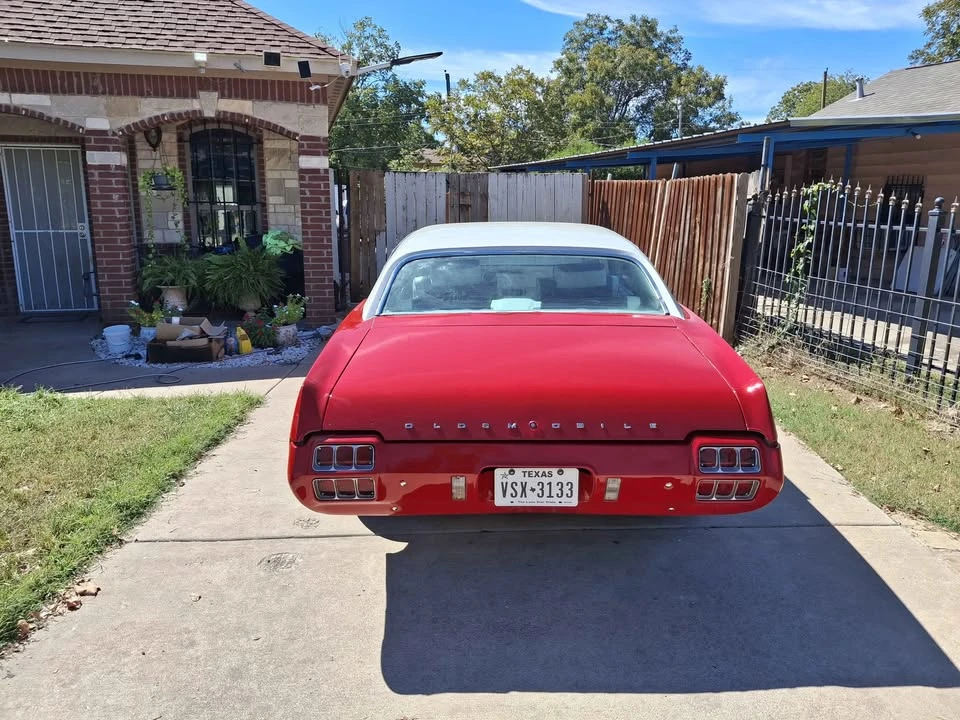 1972 Oldsmobile Cutlass Supreme - Image 2 of 17