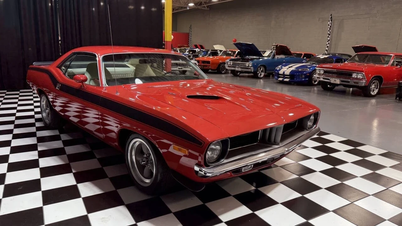 1972 Plymouth 'Cuda 3rd Gen Coupe - Image 14 of 21