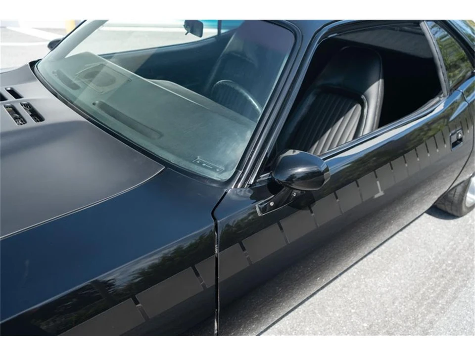 1972 Plymouth 'Cuda 3rd Gen Coupe - Image 23 of 31