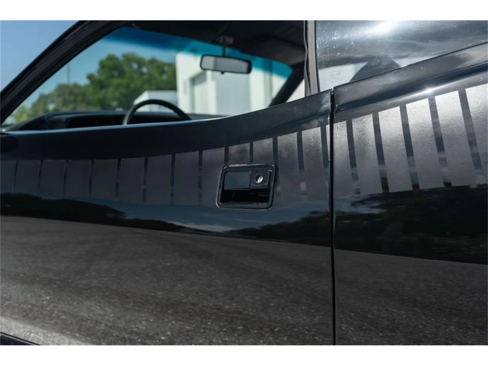1972 Plymouth 'Cuda 3rd Gen Coupe - Image 28 of 31