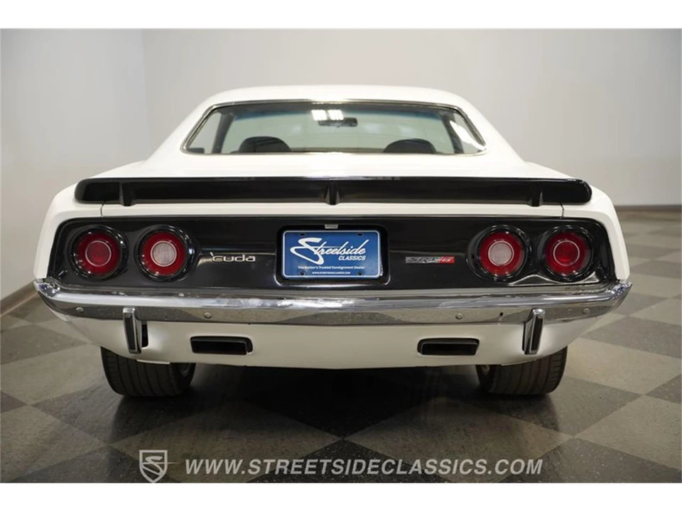 1972 Plymouth 'Cuda 3rd Gen Coupe - Image 10 of 31