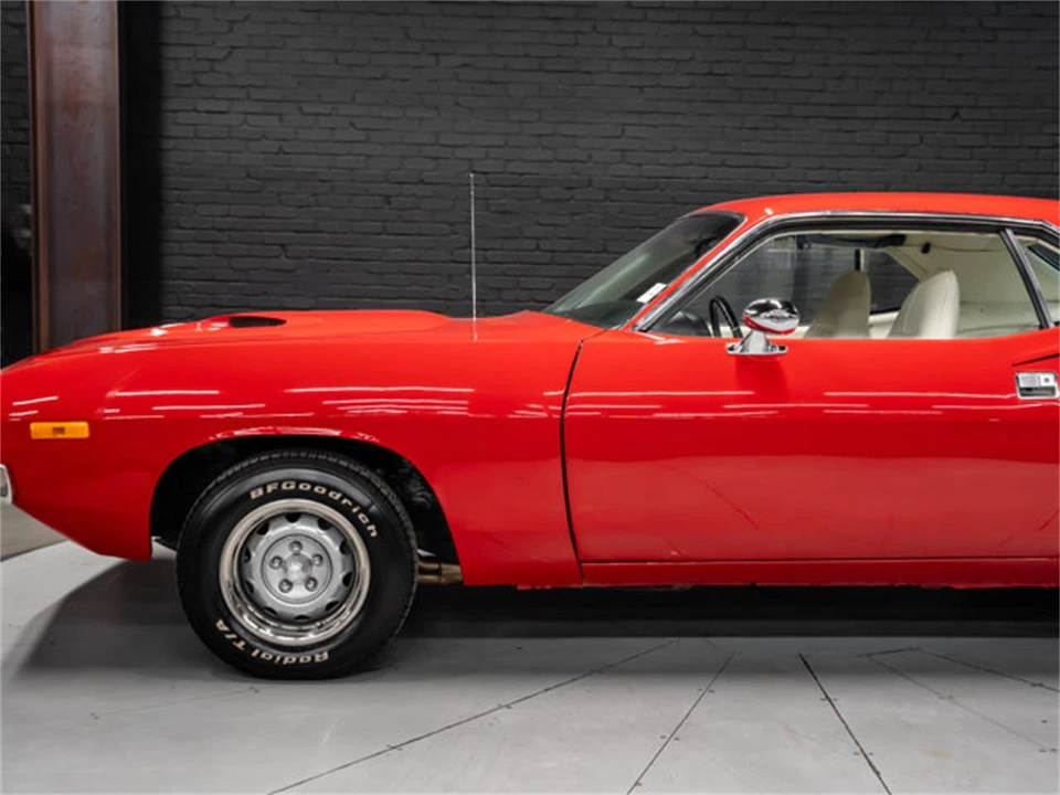 1972 Plymouth 'Cuda 3rd Gen Coupe - Image 13 of 31