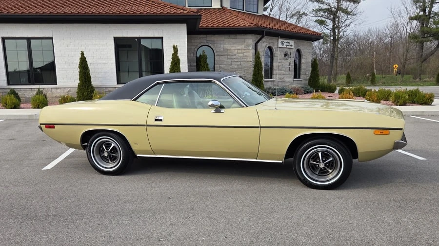 1972 Plymouth 'Cuda 3rd Gen Coupe - Image 15 of 31