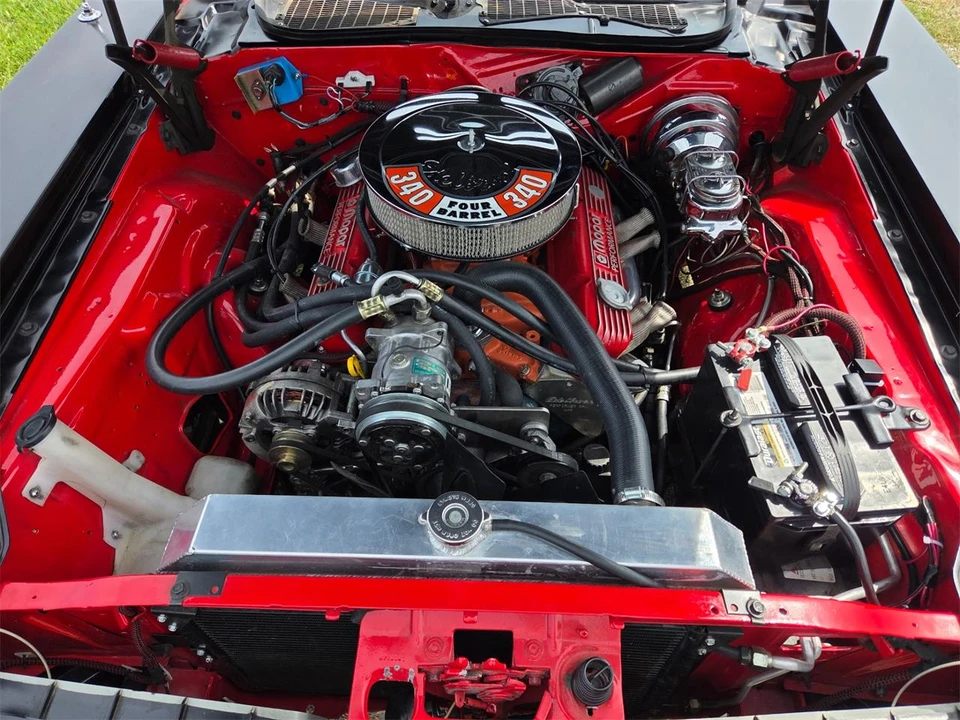 1972 Plymouth 'Cuda 3rd Gen Coupe - Image 15 of 18