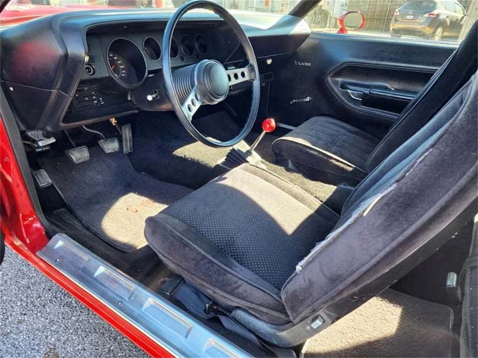 1972 Plymouth 'Cuda 3rd Gen Coupe - Image 11 of 12