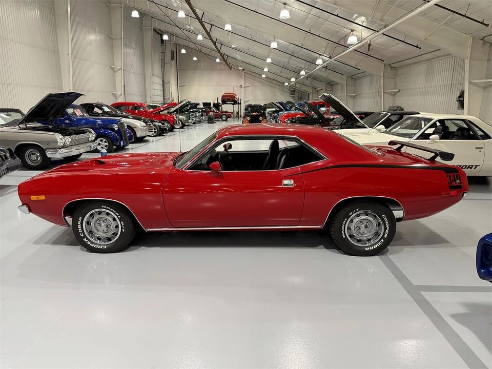 1972 Plymouth 'Cuda 3rd Gen Coupe - Image 2 of 31