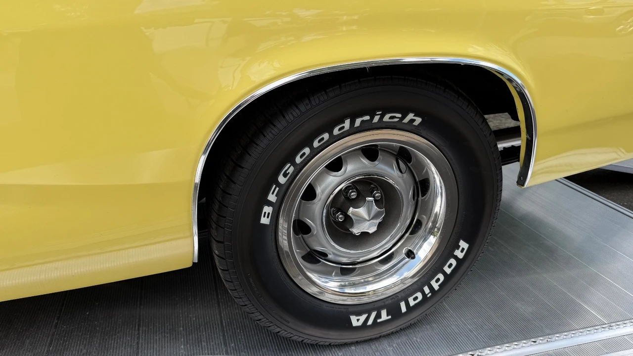 1972 Plymouth Duster - Image 2 of 31