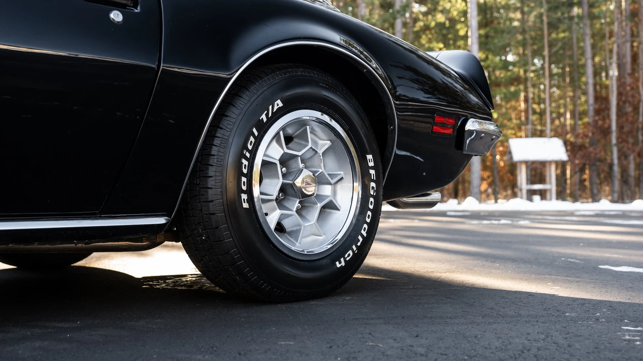 1972 Pontiac Firebird 2nd Gen - Image 10 of 31