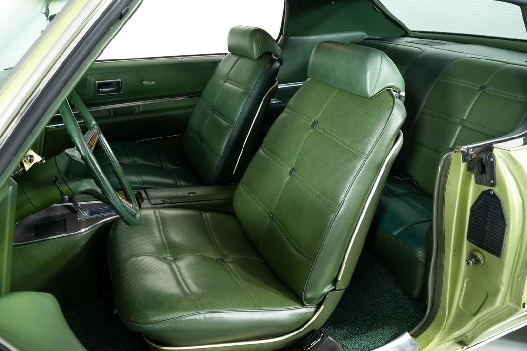 1972 Pontiac Grand Prix 2nd Gen - Image 17 of 31