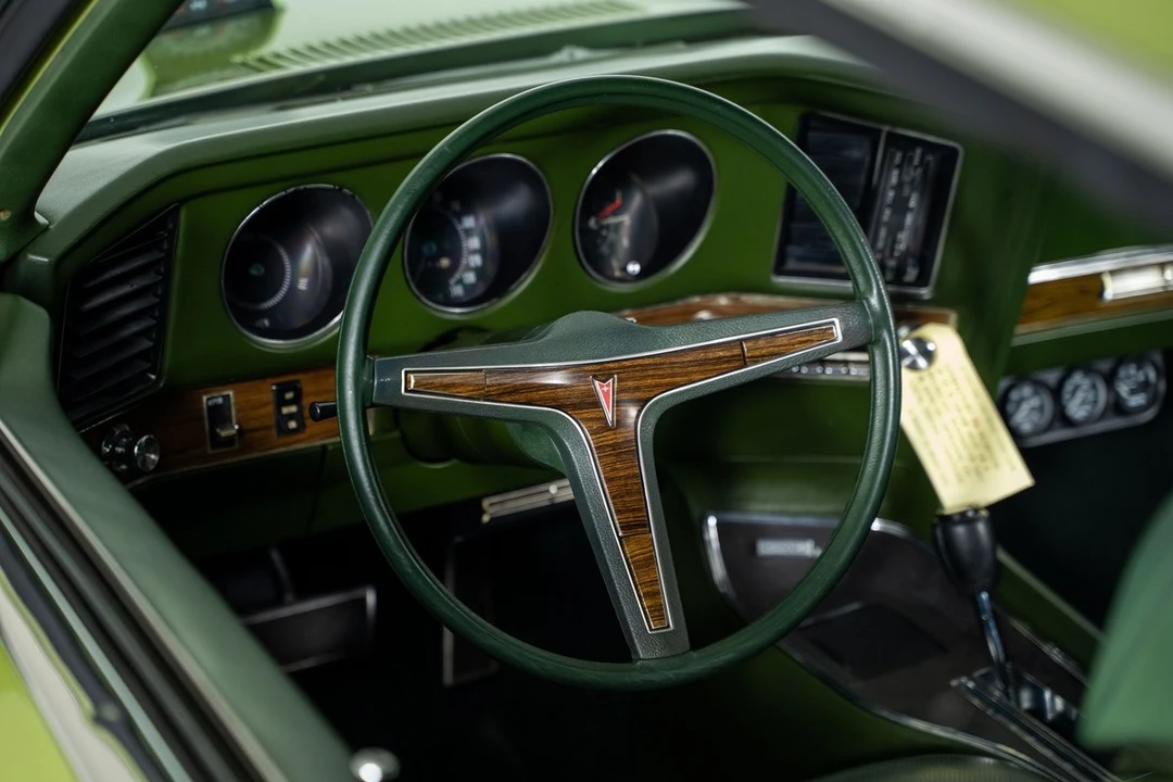 1972 Pontiac Grand Prix 2nd Gen - Image 20 of 31