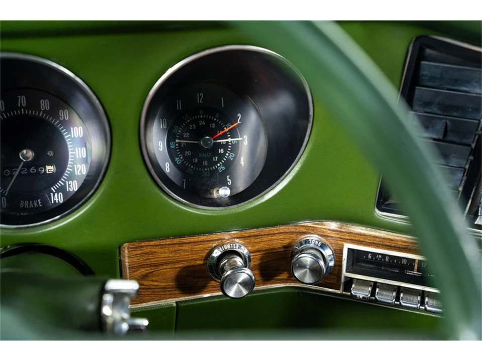 1972 Pontiac Grand Prix 2nd Gen - Image 21 of 31