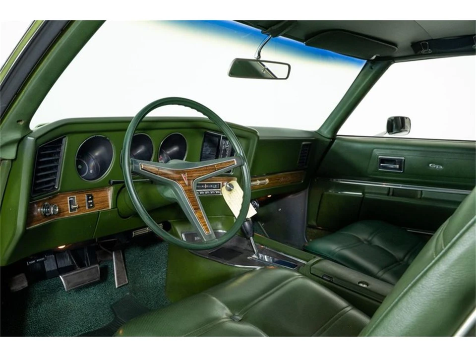 1972 Pontiac Grand Prix 2nd Gen - Image 13 of 31