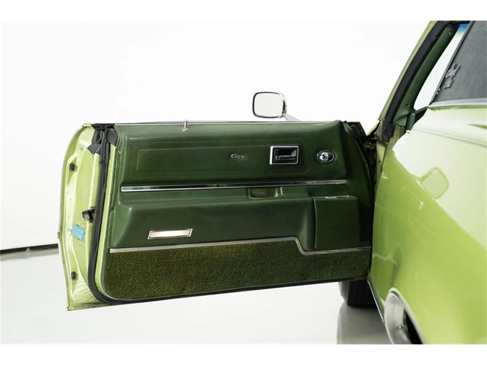 1972 Pontiac Grand Prix 2nd Gen - Image 12 of 31