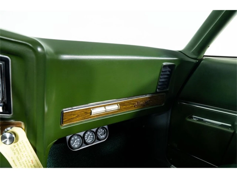 1972 Pontiac Grand Prix 2nd Gen - Image 28 of 31