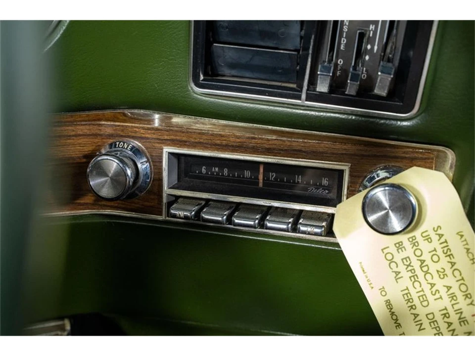 1972 Pontiac Grand Prix 2nd Gen - Image 26 of 31