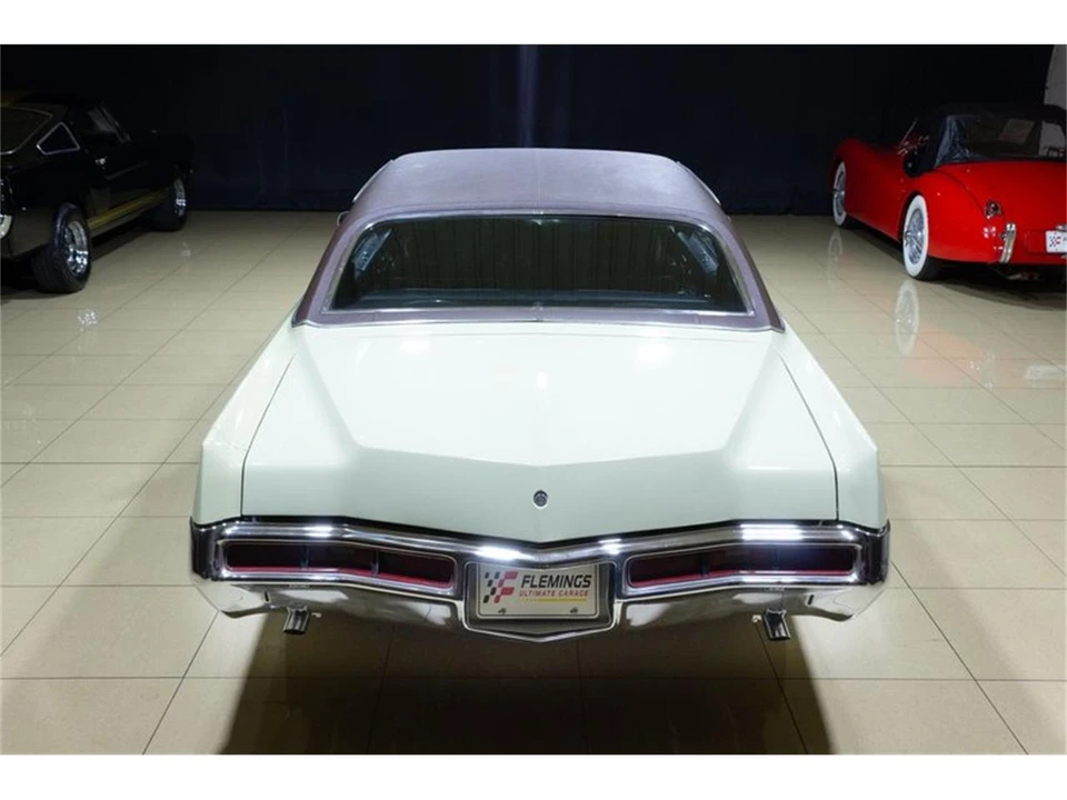 1972 Pontiac Grand Prix 2nd Gen - Image 13 of 31