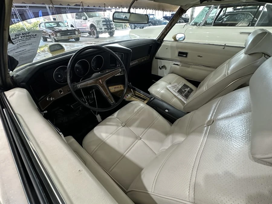 1972 Pontiac Grand Prix 2nd Gen - Image 3 of 4