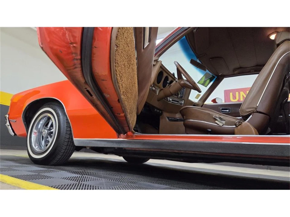 1972 Pontiac Grand Prix 2nd Gen - Image 20 of 31