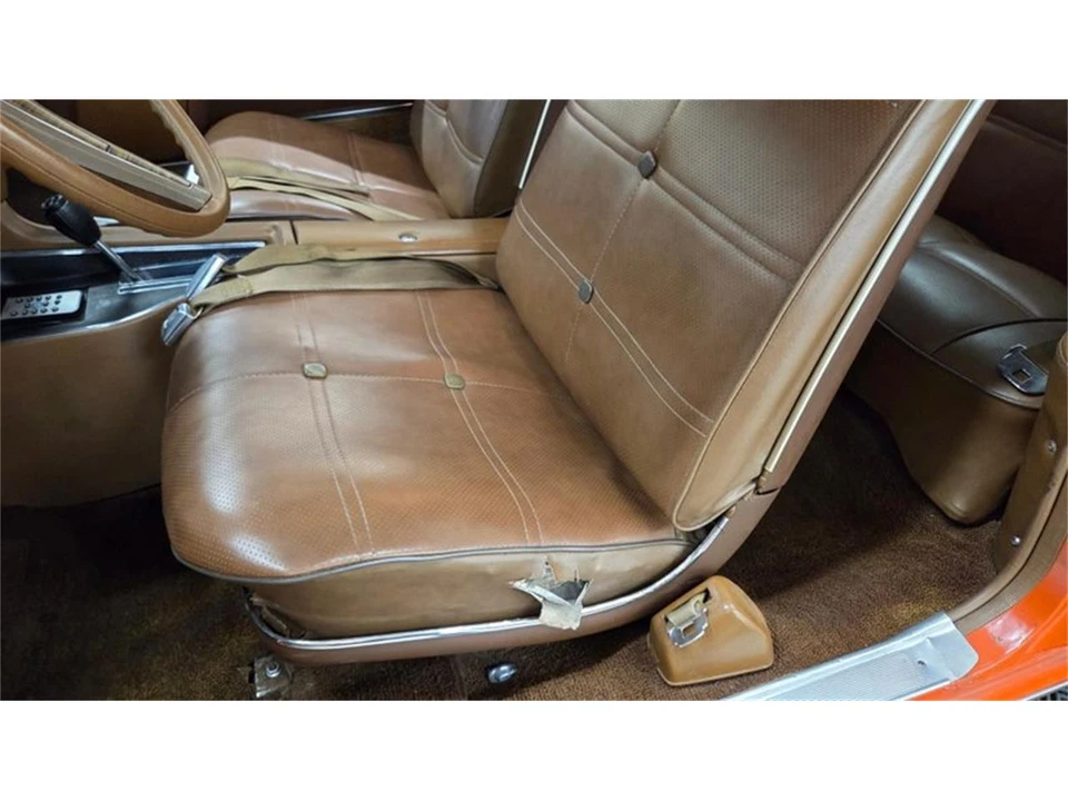 1972 Pontiac Grand Prix 2nd Gen - Image 24 of 31