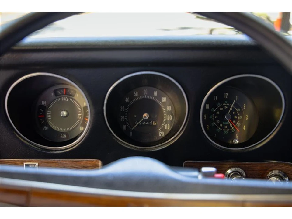 1972 Pontiac Grand Prix 2nd Gen - Image 17 of 31