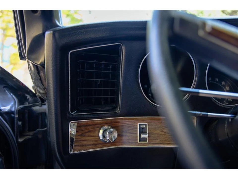 1972 Pontiac Grand Prix 2nd Gen - Image 12 of 31