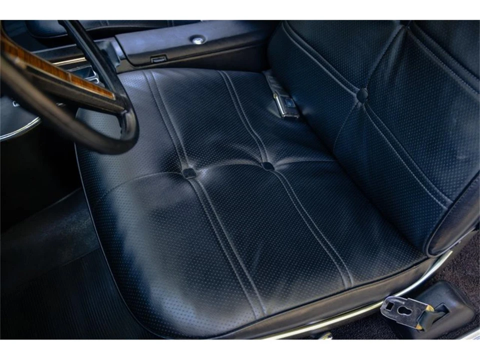 1972 Pontiac Grand Prix 2nd Gen - Image 14 of 31