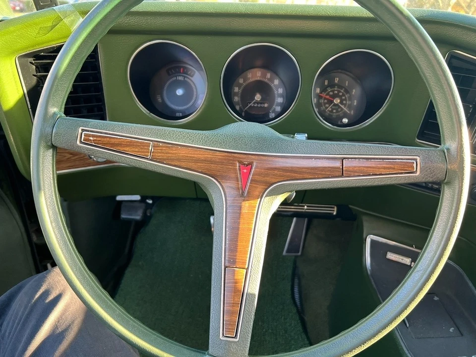 1972 Pontiac Grand Prix 2nd Gen - Image 8 of 12