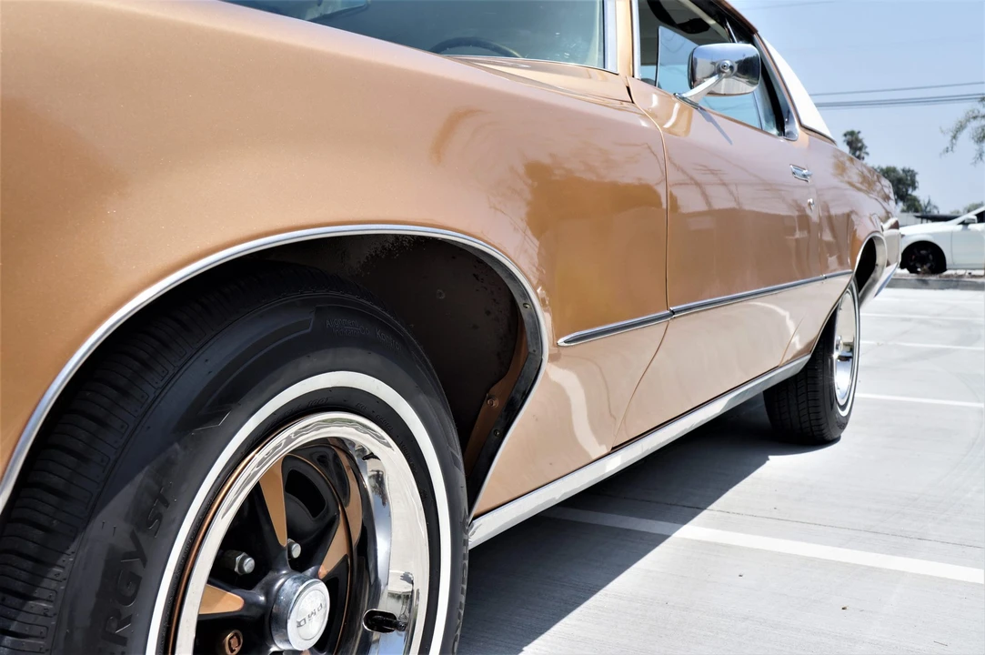 1972 Pontiac Grand Prix 2nd Gen - Image 18 of 31