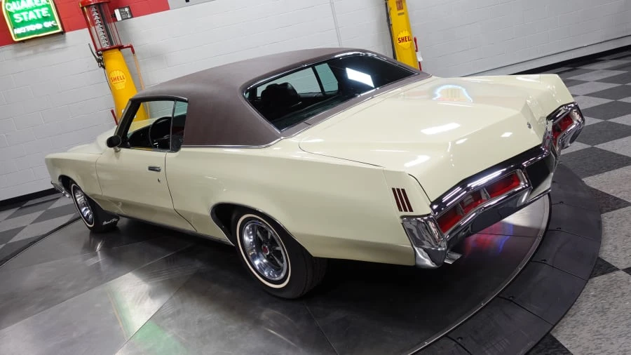 1972 Pontiac Grand Prix 2nd Gen - Image 23 of 31