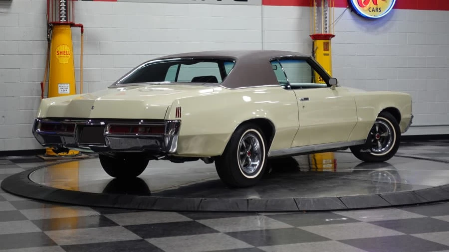 1972 Pontiac Grand Prix 2nd Gen - Image 14 of 31