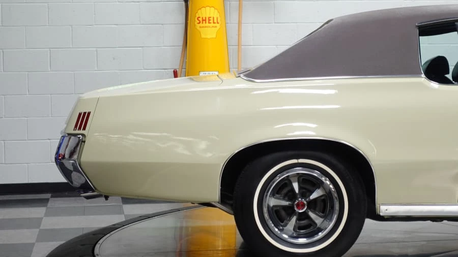 1972 Pontiac Grand Prix 2nd Gen - Image 11 of 31