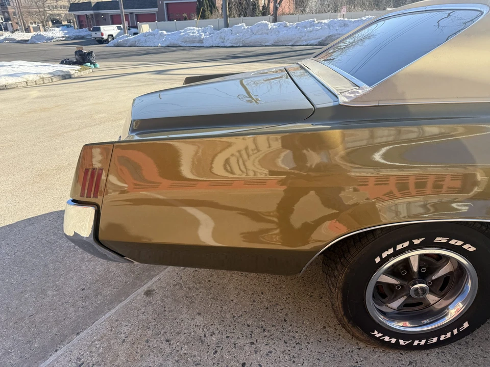 1972 Pontiac Grand Prix 2nd Gen - Image 25 of 31