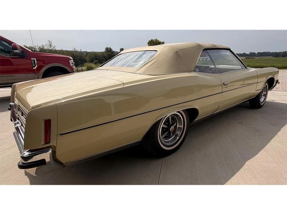 1972 Pontiac Grand Ville - Image 6 of 31