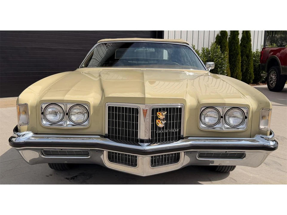 1972 Pontiac Grand Ville - Image 9 of 31