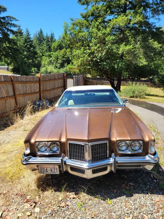 1972 Pontiac Grand Ville - Image 2 of 13