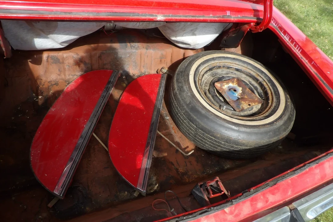 1972 Pontiac LeMans 3rd Gen - Image 11 of 21