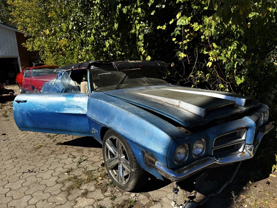 1972 Pontiac LeMans 3rd Gen - Image 2 of 10