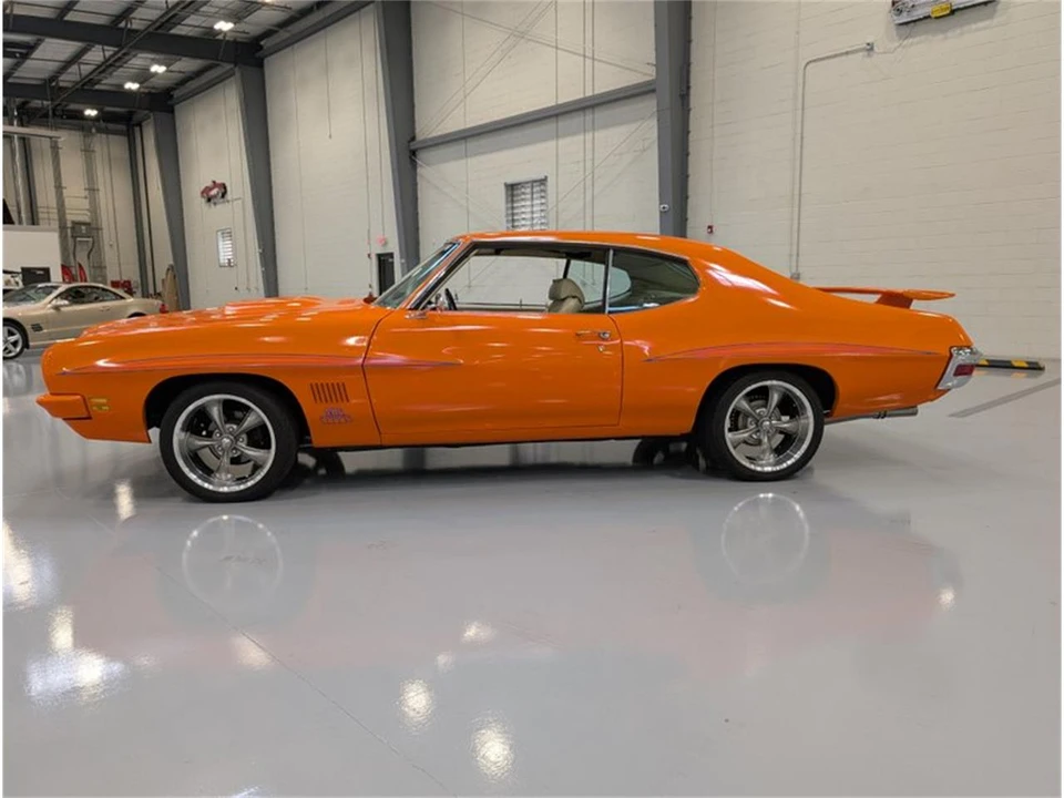 1972 Pontiac LeMans 3rd Gen - Image 10 of 25