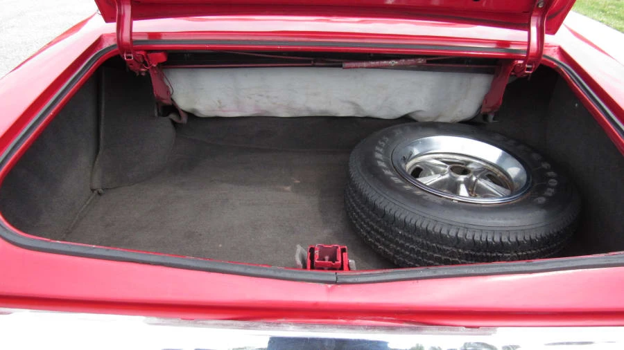 1972 Pontiac LeMans 3rd Gen - Image 6 of 8