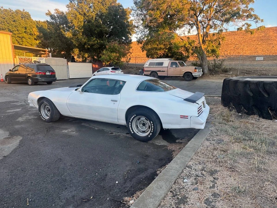 1972 Pontiac Firebird 2nd Gen - Image 5 of 8